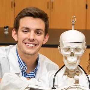 Meet your Posher, Taylor